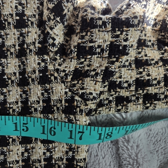 Zara Black and Tan Woven Tweed Pullover Cardigan. Size XS - Picture 10 of 11